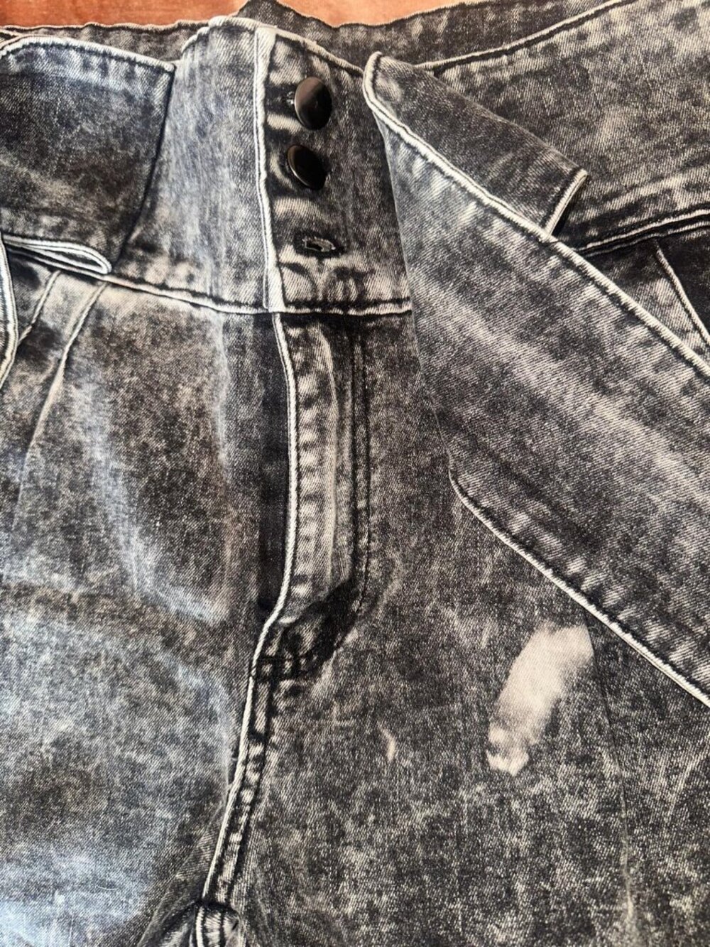 London Fog High Waist Acid Wash Paperbag Tie Waist Straight Leg Jeans XL - Picture 10 of 13